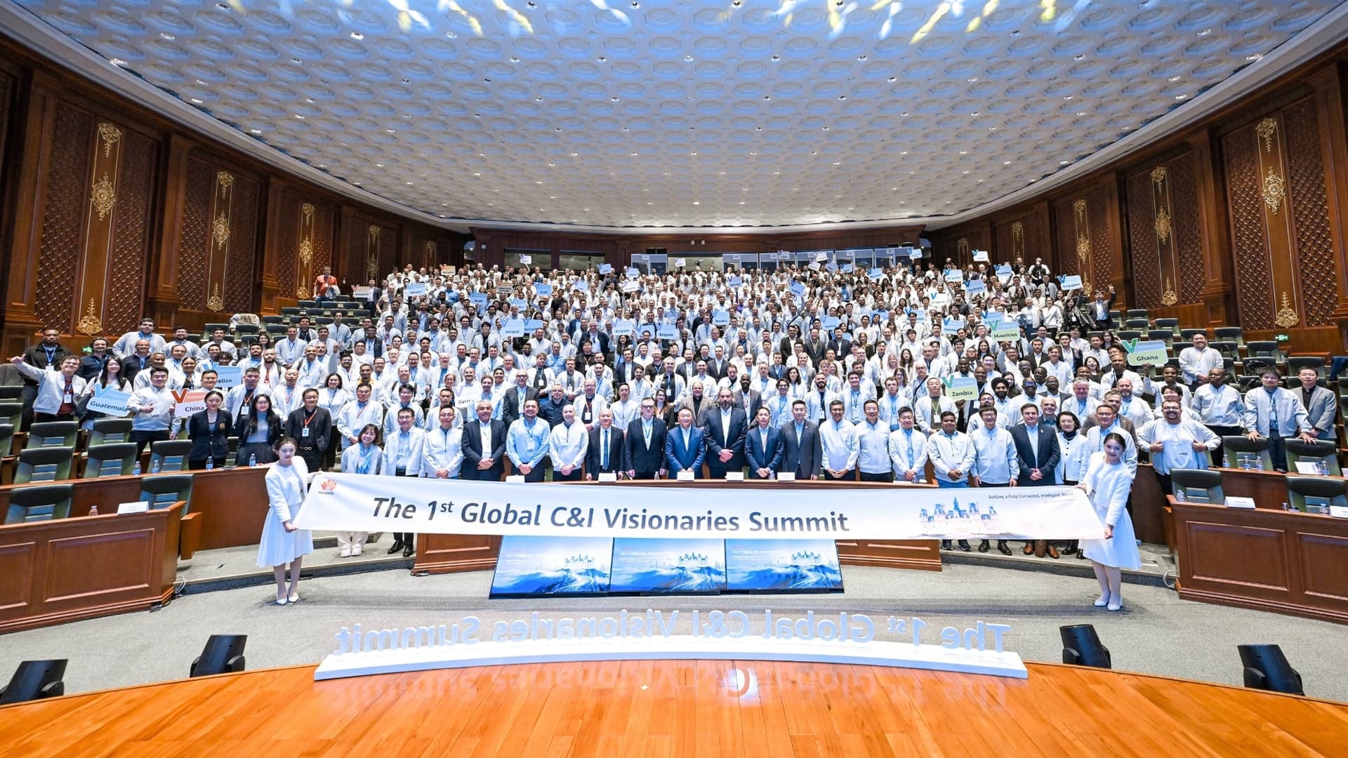 Proso Energy на The 1st Global C&I Visionaries Summit від Huawei FusionSolar, Китай